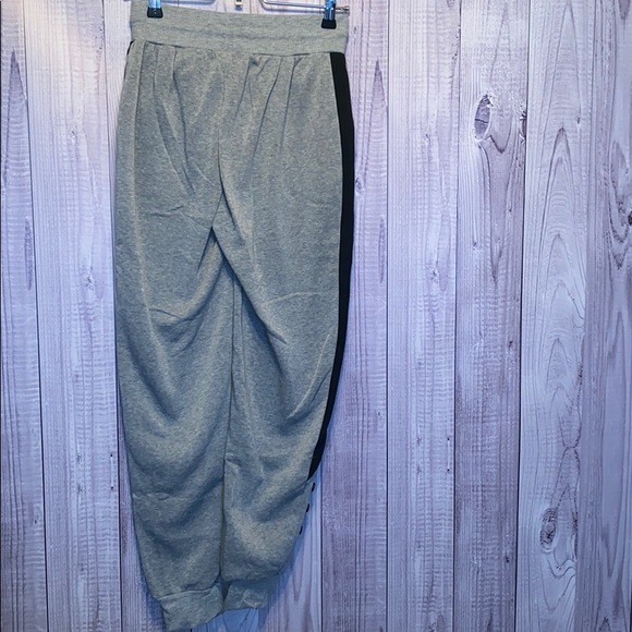 NWT-Women's Side Line Detail Fleece Jogger - Picture 5 of 6